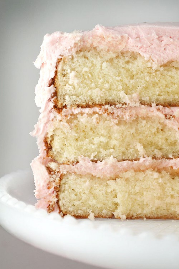 Best Moist White Wedding Cake Recipe Picture in Wedding Cake