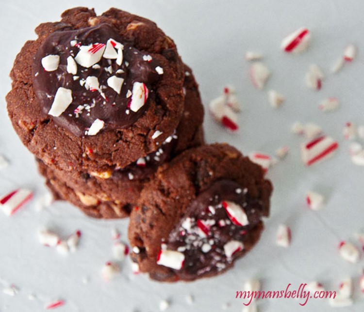 Chocolate Peppermint Kiss  Cake Mix Christmas Picture in Chocolate Cake