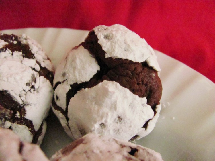 Double Chocolate Crinkles Picture in Chocolate Cake