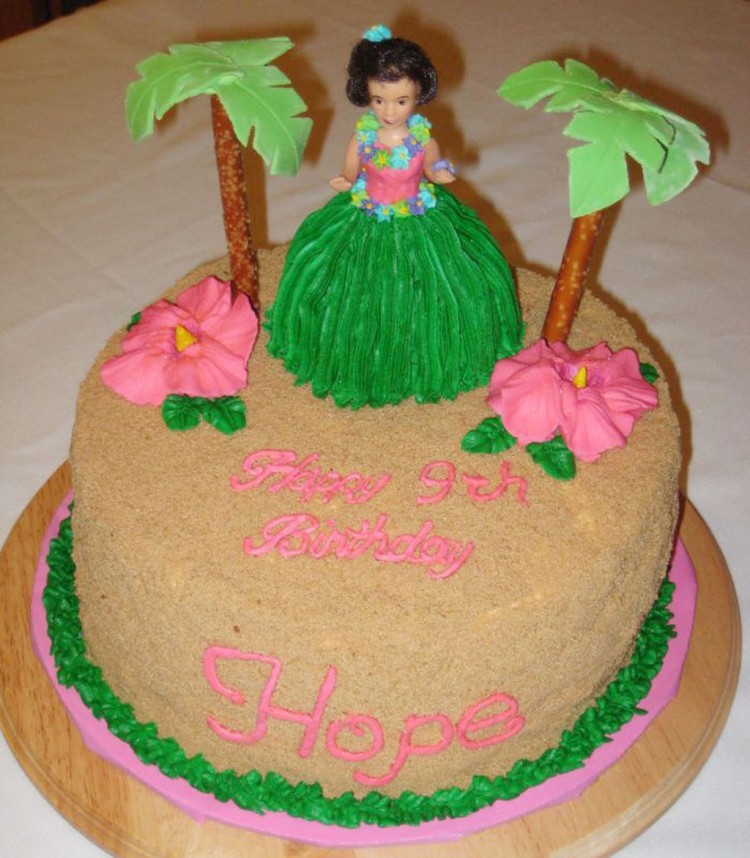 Hula Girl Birthday Cakes Picture in Birthday Cake