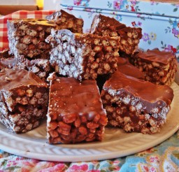 1024x768px Mars Bar And Chocolate Rice Crispy Cakes Picture in Chocolate Cake