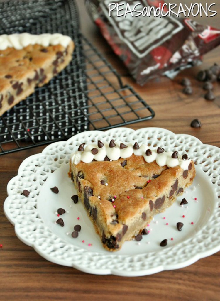 Chocolate Chip Cookie Cake Picture in Chocolate Cake