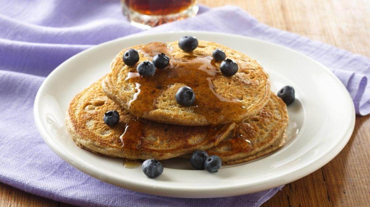Buttermilk Bisquick Pancakes Picture in pancakes