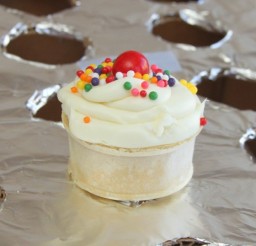 670x446px Cone Cupcake Holder Picture in pancakes