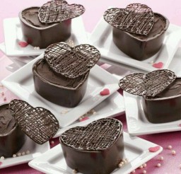 720x720px Wilton Chocolate Candy Melts Picture in Chocolate Cake
